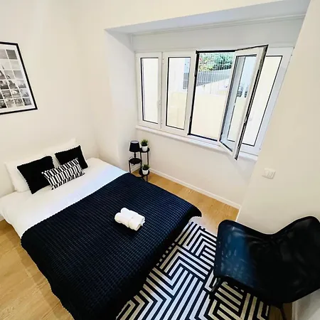 Luxury Rooms, Location For Tourists 호스텔 *