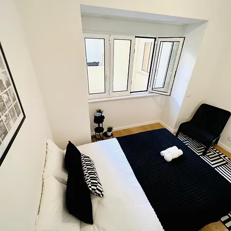 Luxury Rooms, Location For Tourists