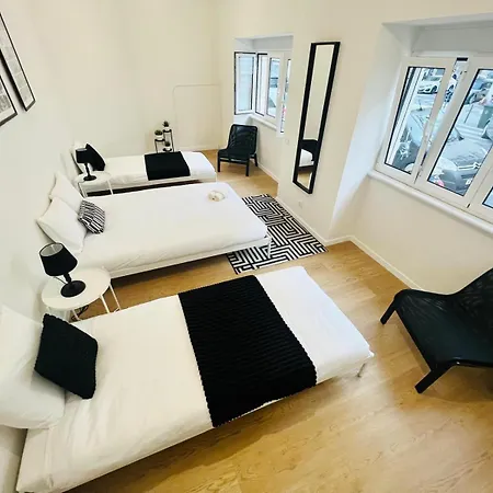 Vandrarhem Luxury Rooms, Location For Tourists