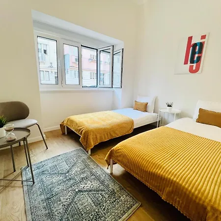 Luxury Rooms, Location For Tourists Hostel Lissabon
