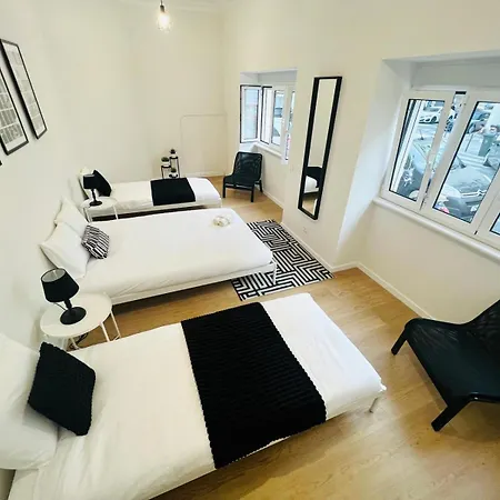 Luxury Rooms, Location For Tourists * Lissabon